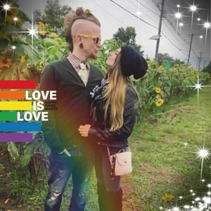 Meet your Posher, Tori